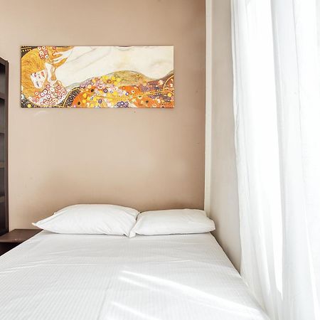 Ferienwohnung Joivy Mauri - Cosy Flats Near The Duomo Mailand Exterior foto